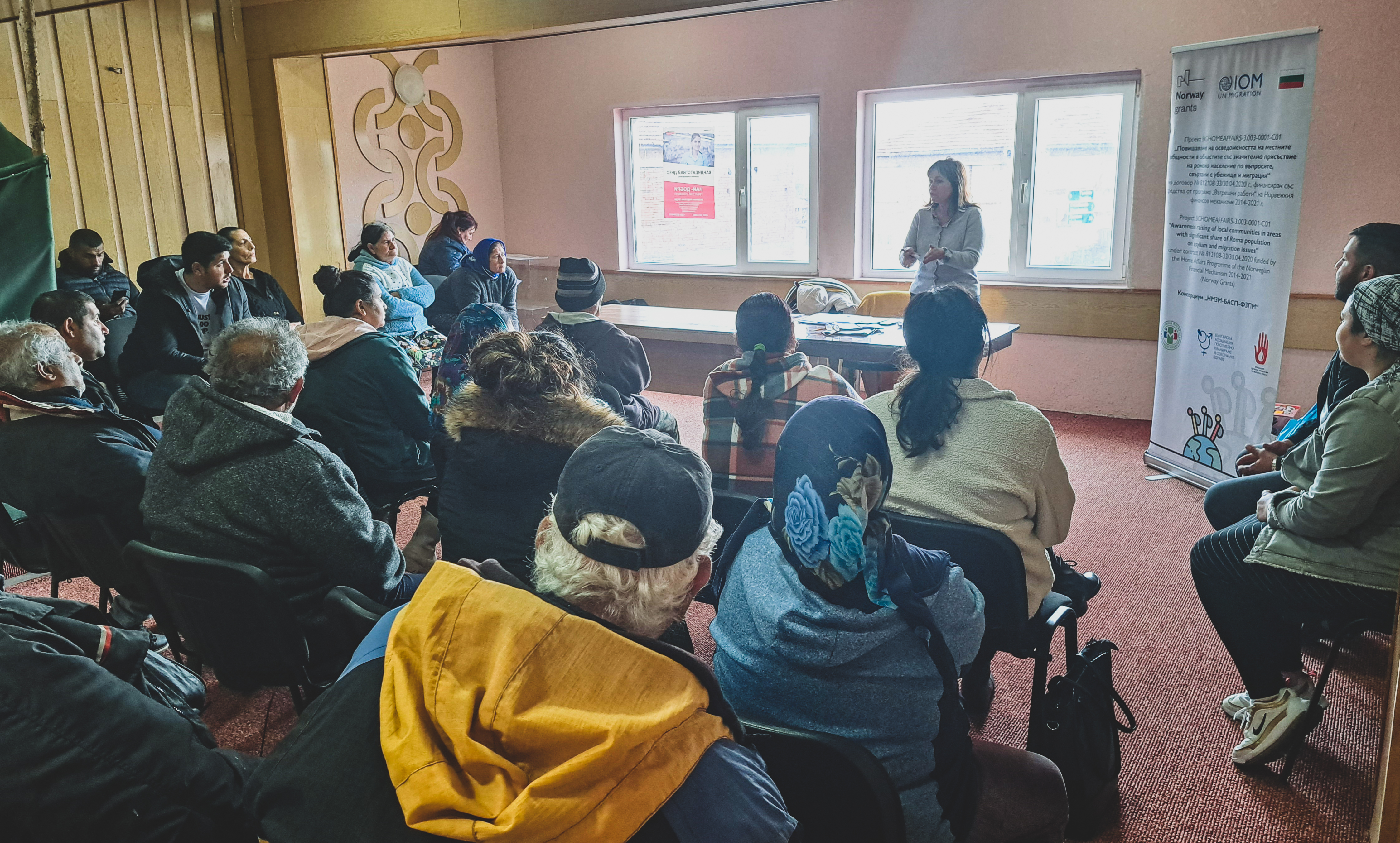 People from the Roma community in Golyam Ivor